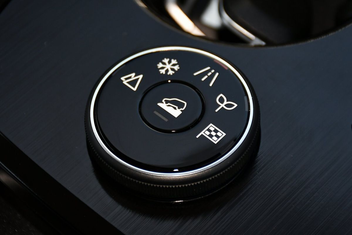 2024 Nissan X-TRAIL ST T33