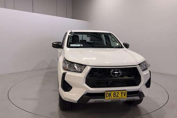 2024 Toyota Hilux SR GUN126R 4X4