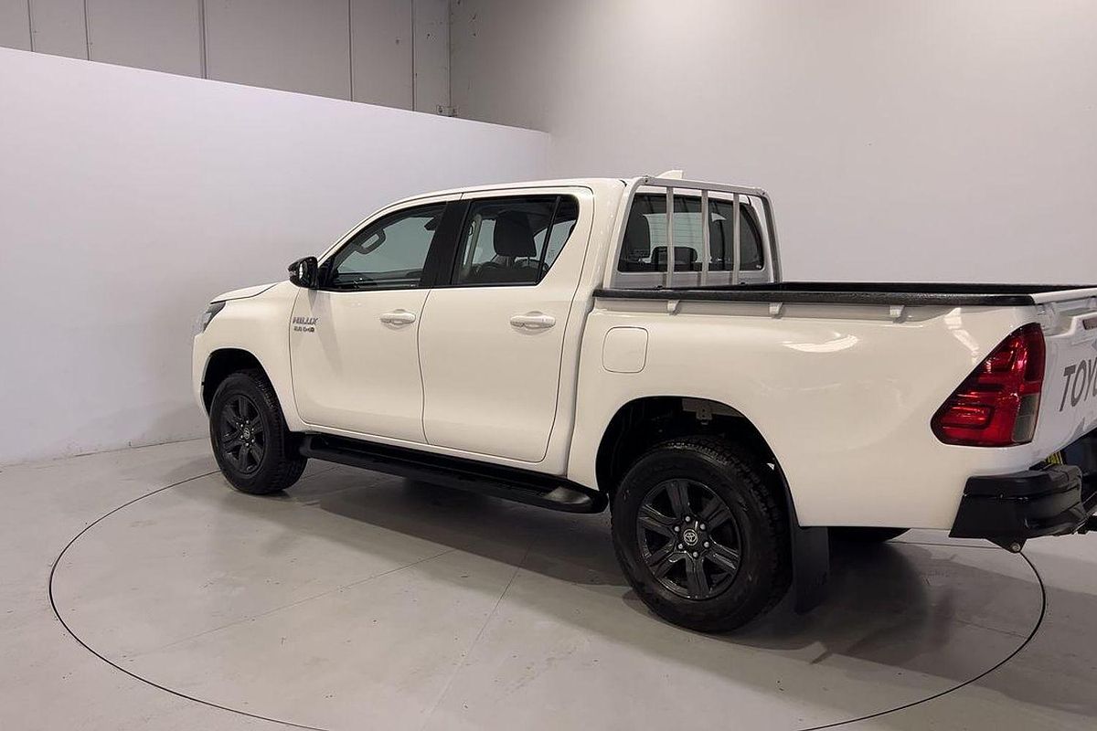 2024 Toyota Hilux SR GUN126R 4X4