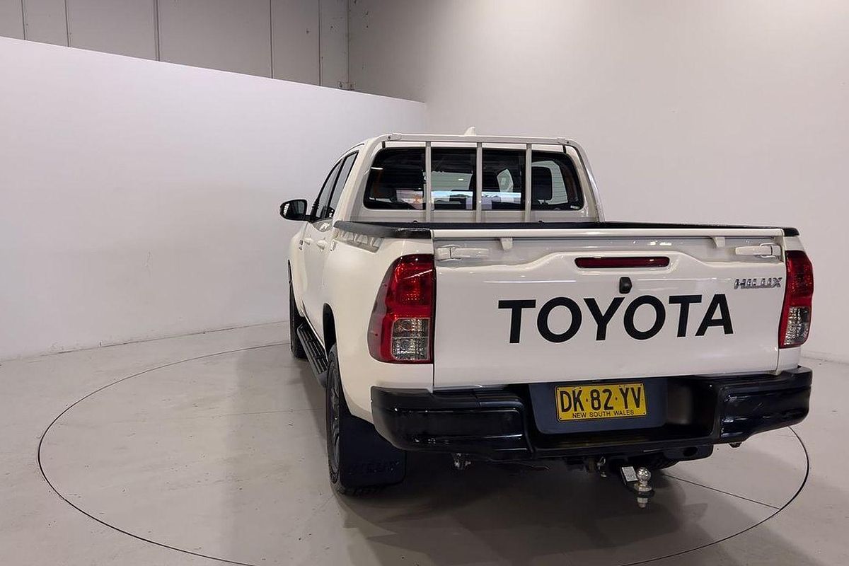 2024 Toyota Hilux SR GUN126R 4X4