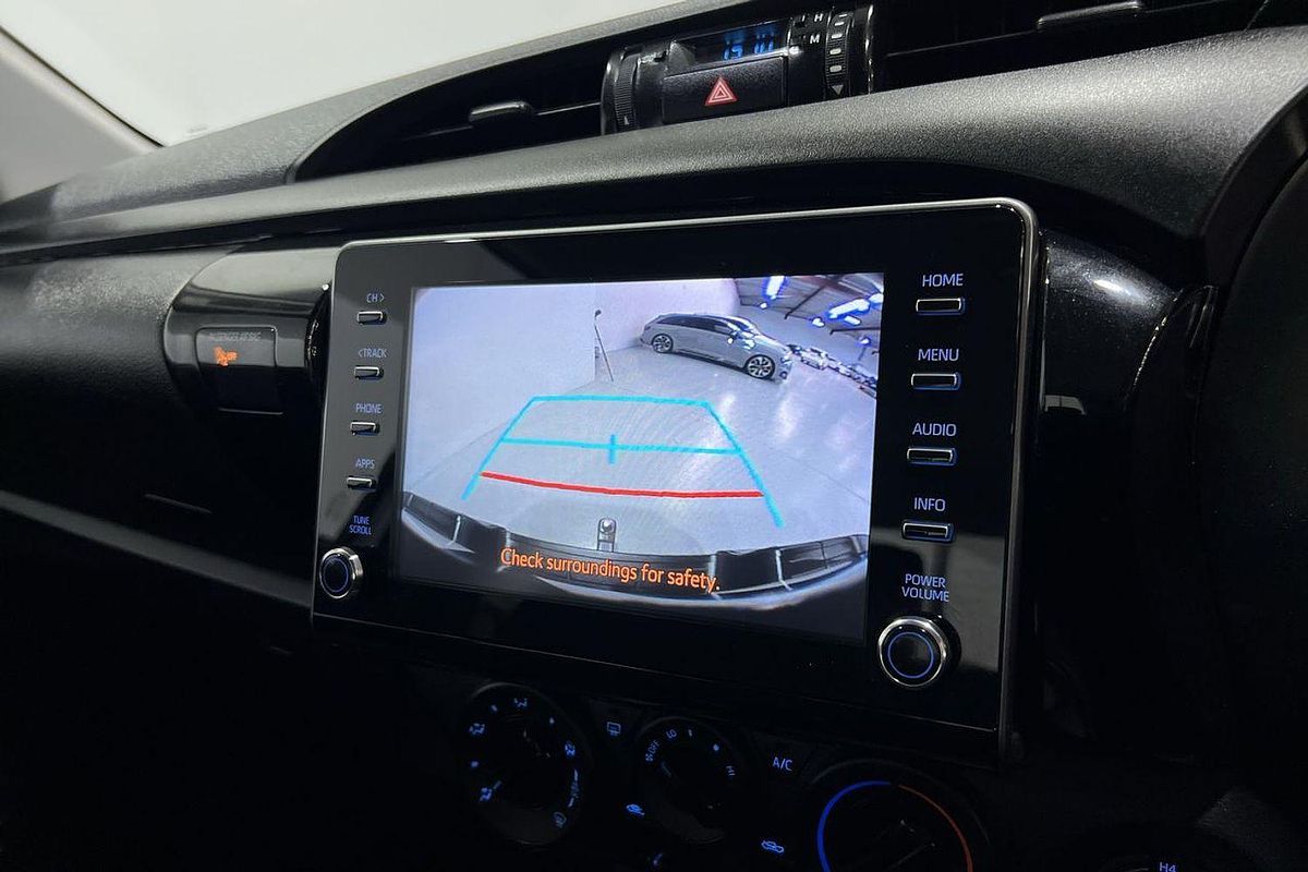 2024 Toyota Hilux SR GUN126R 4X4