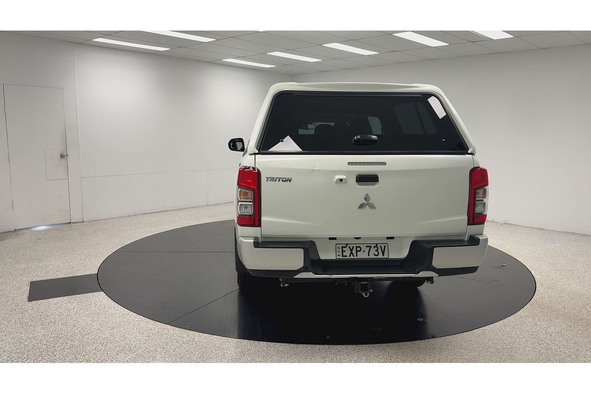 2023 Mitsubishi Triton GLX MR 4X4