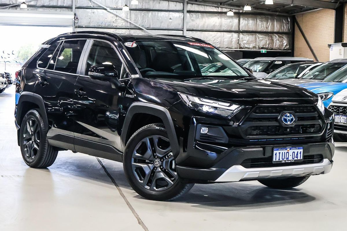 2022 Toyota RAV4 Edge AXAH54R