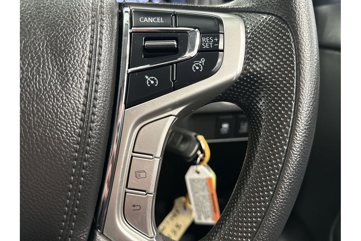 2023 Mitsubishi Triton GLX MR 4X4