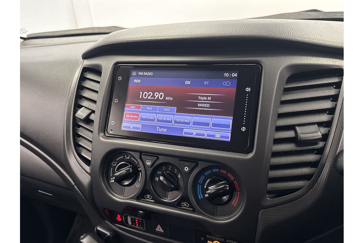 2023 Mitsubishi Triton GLX MR 4X4