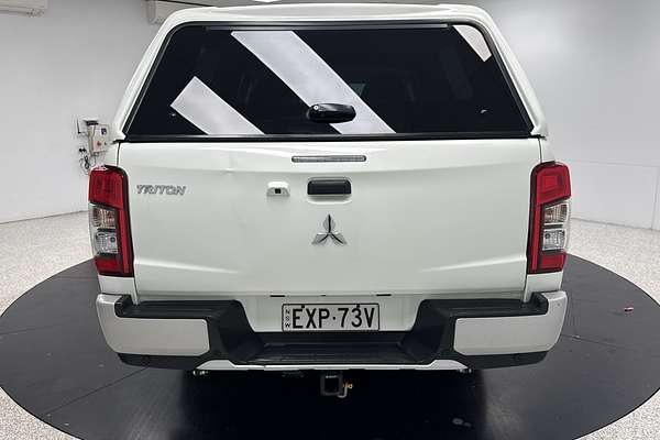 2023 Mitsubishi Triton GLX MR 4X4