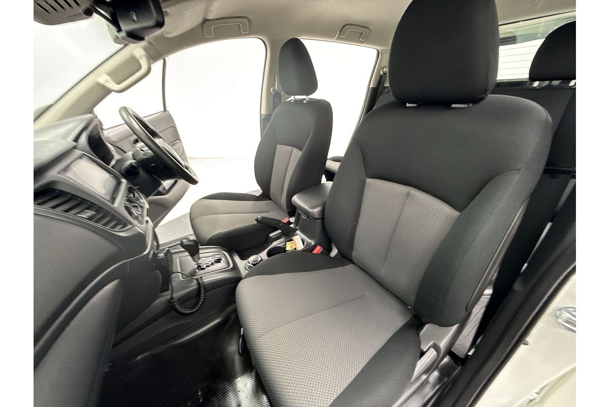 2023 Mitsubishi Triton GLX MR 4X4