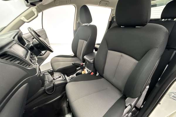 2023 Mitsubishi Triton GLX MR 4X4