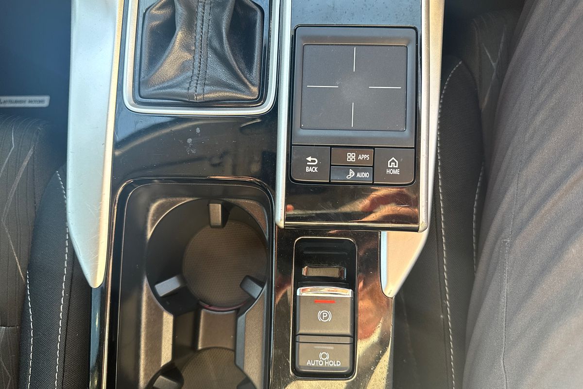 2017 Mitsubishi Eclipse Cross LS YA