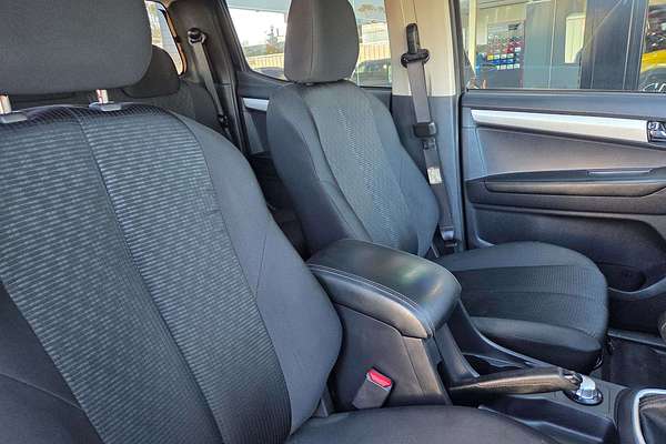 2019 Isuzu D-MAX LS-M  4X4