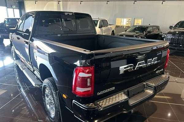 2024 RAM 2500 Laramie DJ 4X4