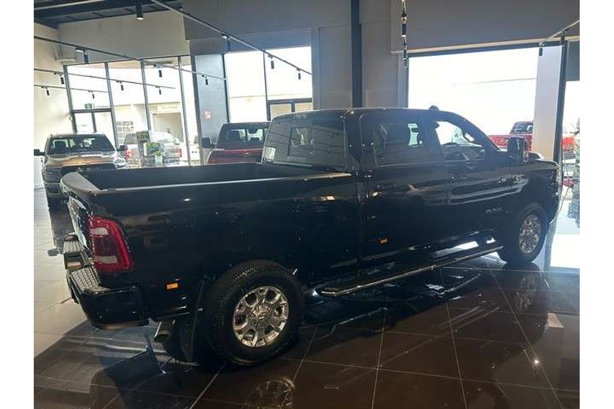 2024 RAM 2500 Laramie DJ 4X4