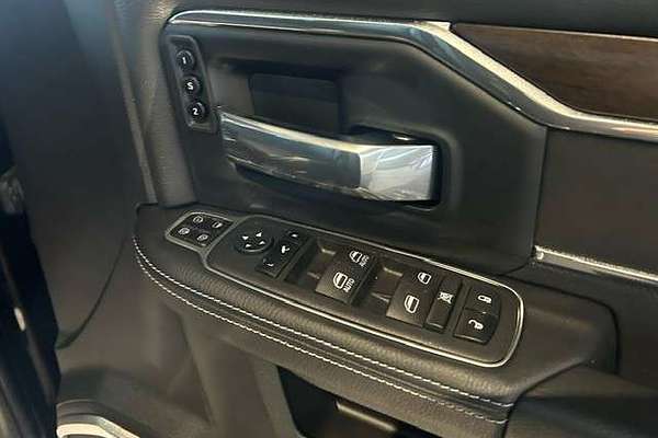 2024 RAM 2500 Laramie DJ 4X4