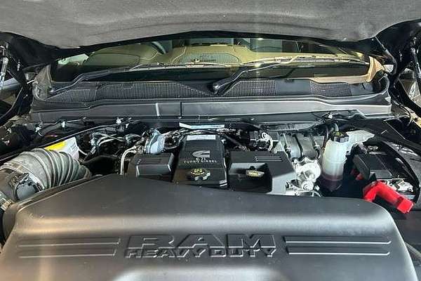 2024 RAM 2500 Laramie DJ 4X4