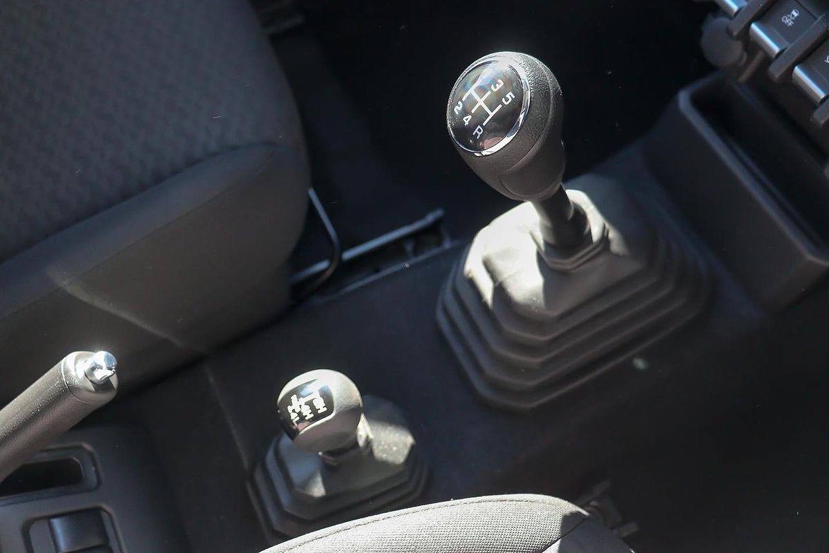 2025 Suzuki Jimny XL JJ