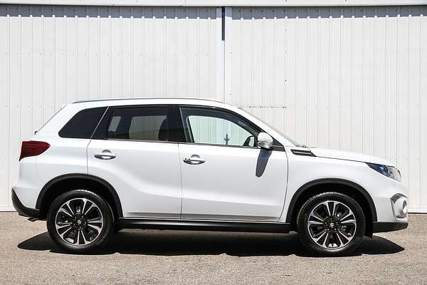2024 Suzuki Vitara Turbo LY Series II