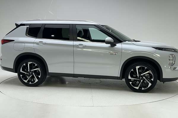 2024 Mitsubishi Outlander PHEV Aspire ZM thumb-8