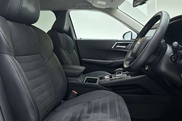 2024 Mitsubishi Outlander PHEV Aspire ZM thumb-12