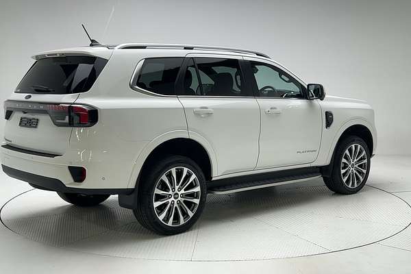 2024 Ford Everest Platinum 3.0L thumb-7