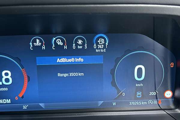 2024 Ford Everest Platinum 3.0L thumb-13