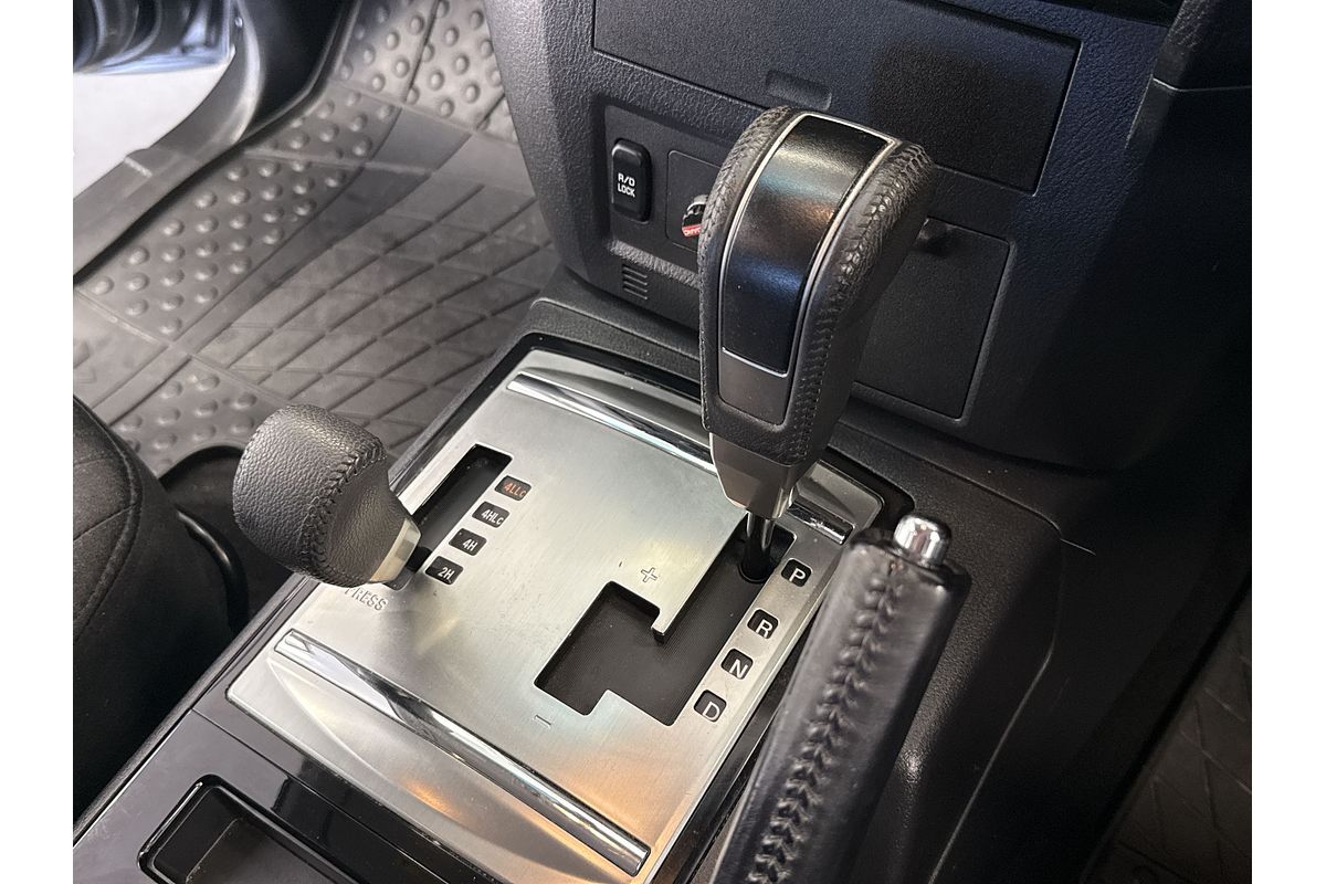 2019 Mitsubishi Pajero GLX NX