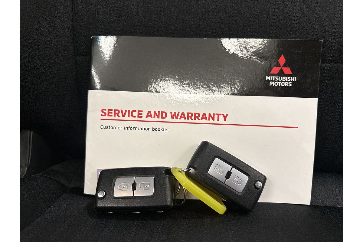 2019 Mitsubishi Pajero GLX NX