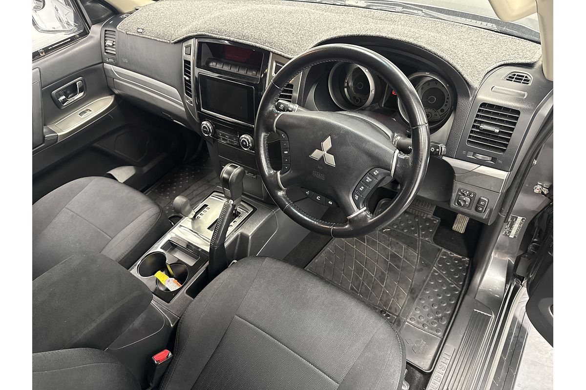 2019 Mitsubishi Pajero GLX NX