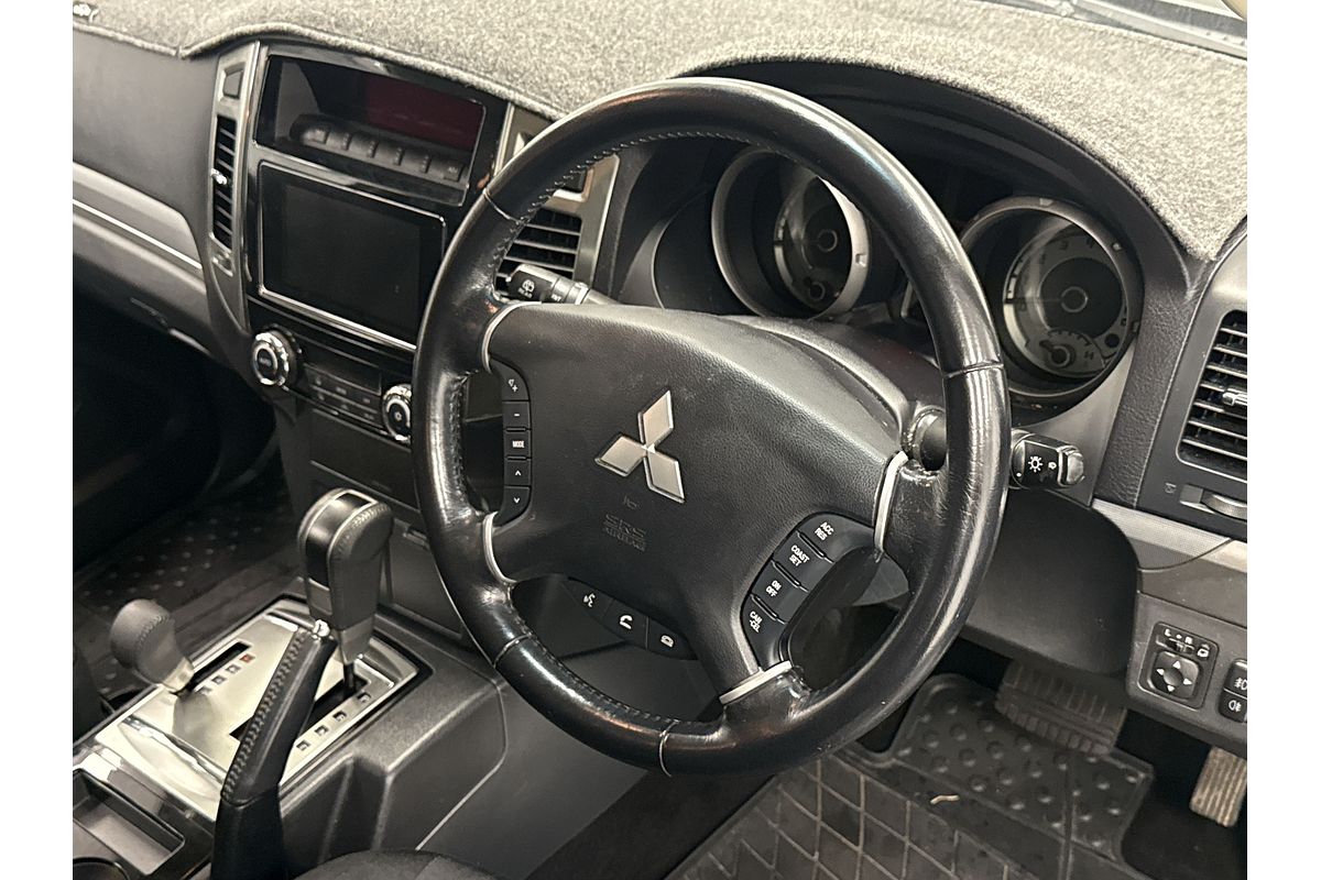 2019 Mitsubishi Pajero GLX NX