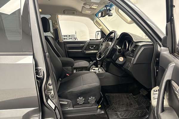 2019 Mitsubishi Pajero GLX NX