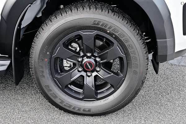 2025 Isuzu D-MAX X-TERRAIN 4X4