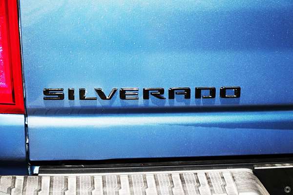 2025 Chevrolet SILVERADO