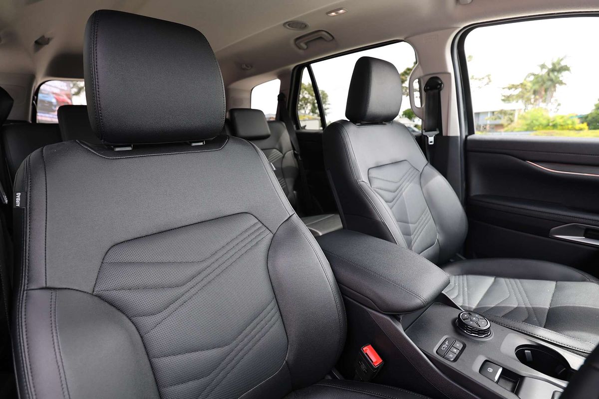 2025 Ford Everest Trend 2.0L