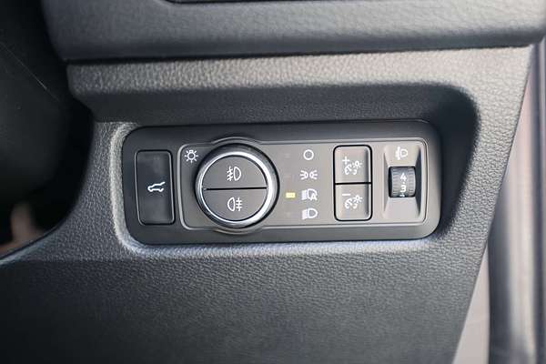 2025 Ford Everest Trend 2.0L