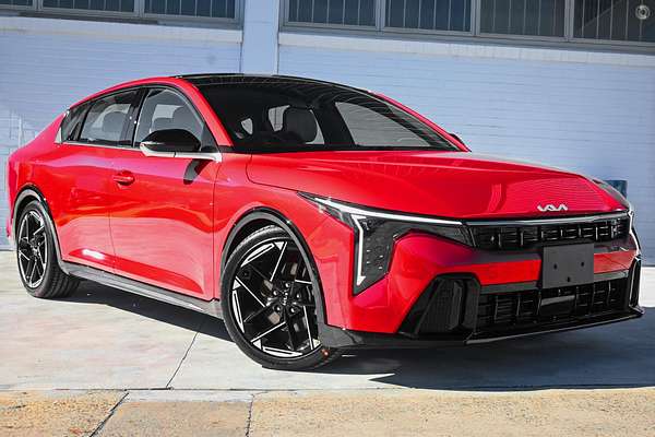 2025 Kia K4 GT-Line CL4m