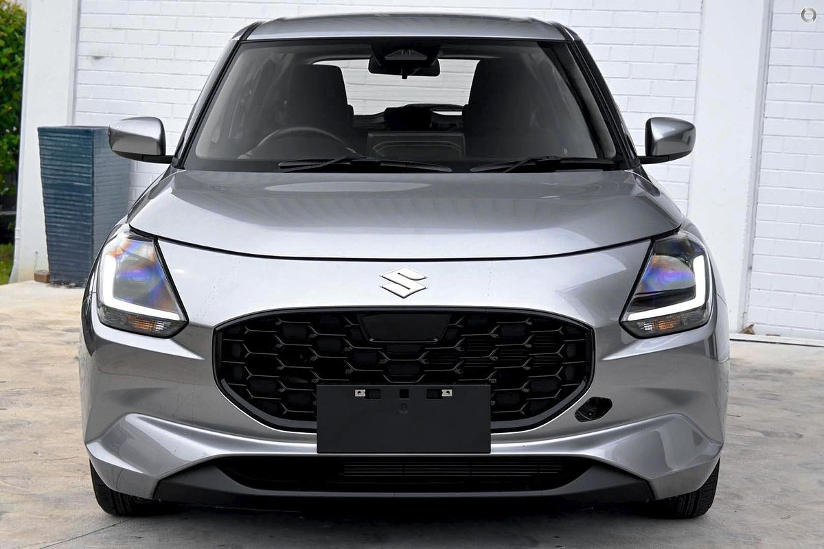 2025 Suzuki Swift Hybrid UZ