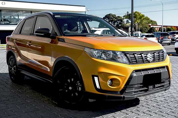 2024 Suzuki Vitara Turbo Shadow LY Series II