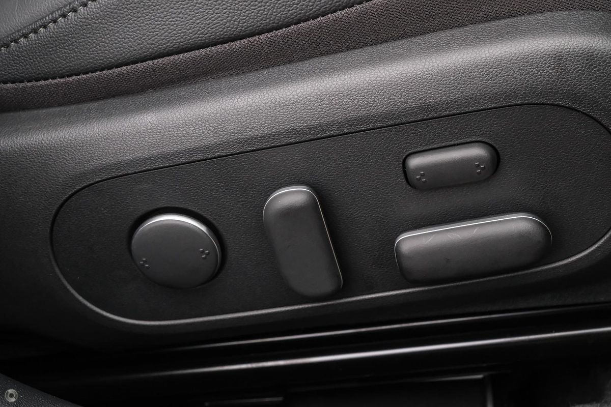 2025 Hyundai Kona Premium SX2.V2