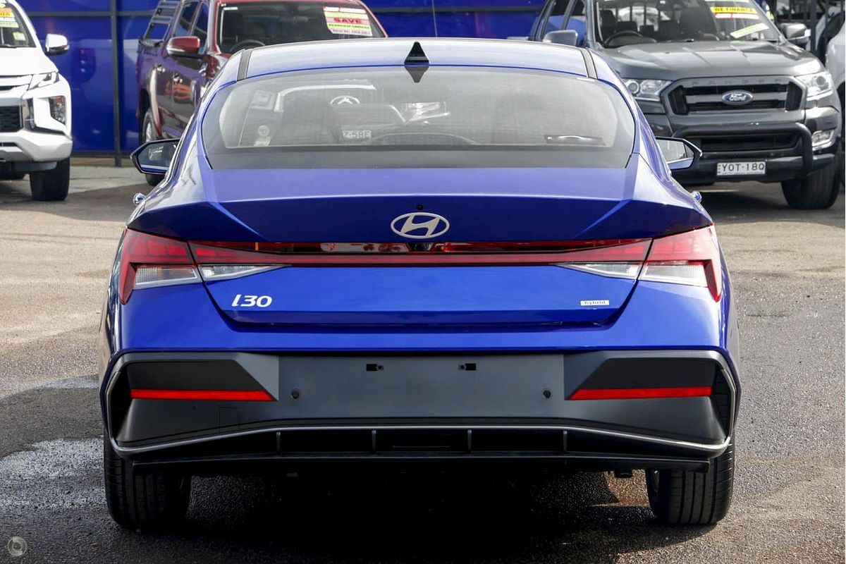 2024 Hyundai i30 Elite Hybrid CN7.V2