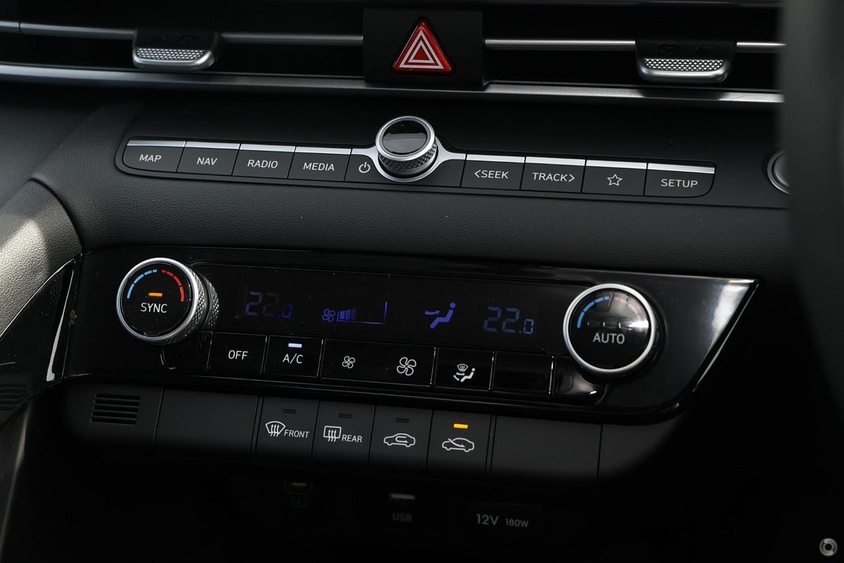 2024 Hyundai i30 Elite Hybrid CN7.V2