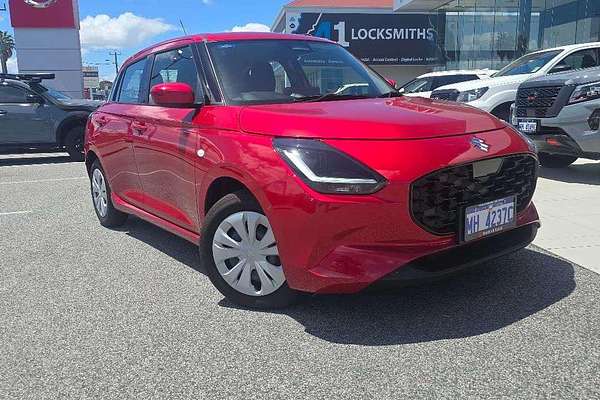 2025 Suzuki Swift Hybrid UZ