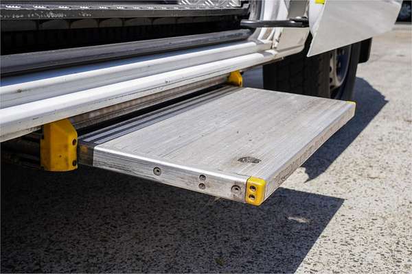 2017 Mercedes-Benz Sprinter 319CDI NCV3 MWB