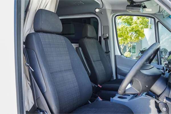 2017 Mercedes-Benz Sprinter 319CDI NCV3 MWB