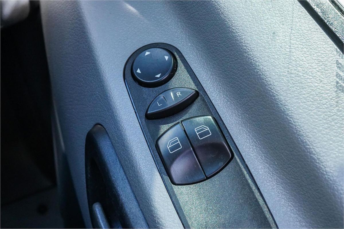 2017 Mercedes-Benz Sprinter 319CDI NCV3 MWB