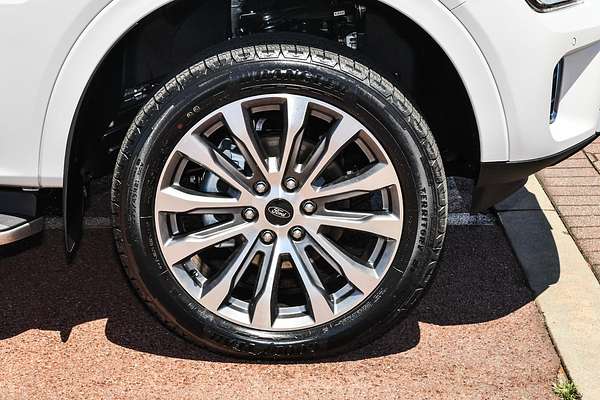 2025 Ford Everest Platinum 3.0L