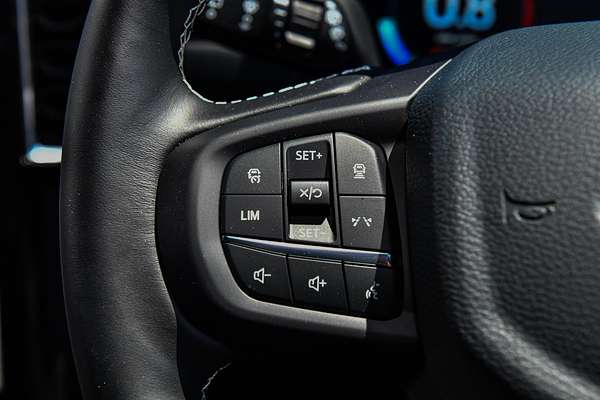 2025 Ford Everest Platinum 3.0L