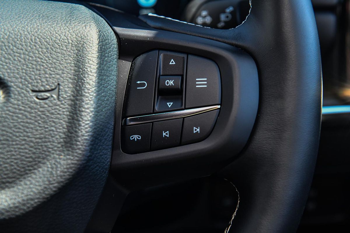 2025 Ford Everest Platinum 3.0L