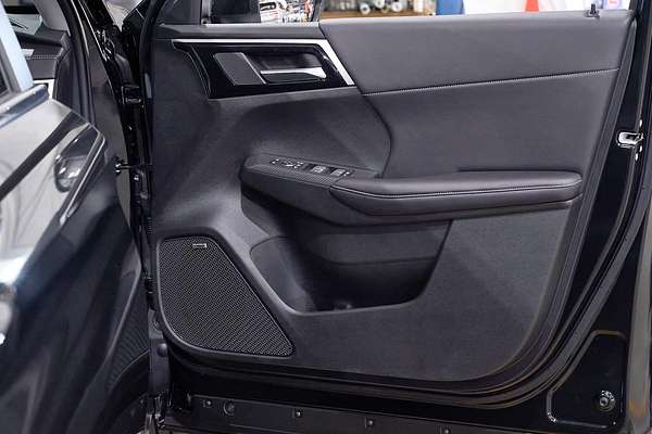 2025 Mitsubishi Outlander Aspire ZM