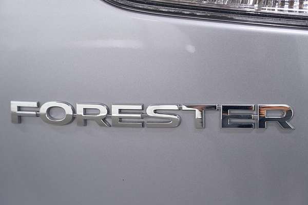 2024 Subaru Forester 2.5i S5