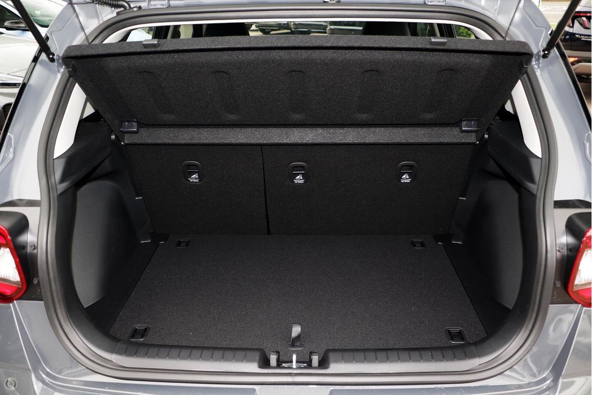 2025 Hyundai Venue Active QX.V5