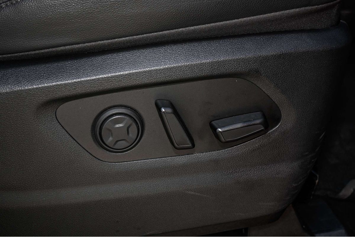 2024 Hyundai STARIA Elite US4.V3